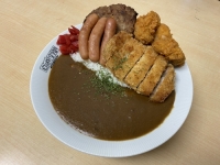 中辛 メガ盛りカレー