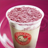 (ストロベリー)フィアンティーヌアイスパフェ