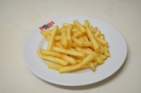 100円ポテト5倍盛