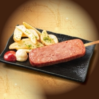 あらびきソーセージステーキポテトセット