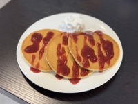 しっとりパンケーキ ストロベリー