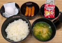 ウインナーたまかけ朝食
