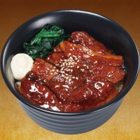 ランチ　豚バラ炙り焼丼